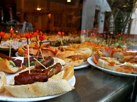 Take A Granada Tapas Tour With Food Blogger
