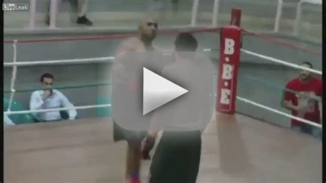 Boxer Taunts Opponent Gets Totally Knocked Out The Hollywood Gossip