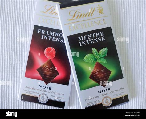 Lindt Chocolate Bar Packaging Lindt Is A Brand Of Luxury And Quality