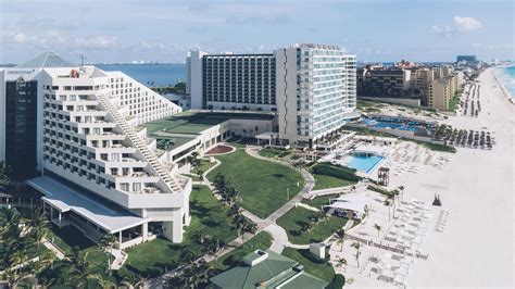 Iberostar Cancun All-Inclusive Resort