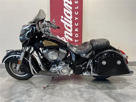 2016 indian motorcycle® chieftain® thunder black pre owned motorcycle for sale indian