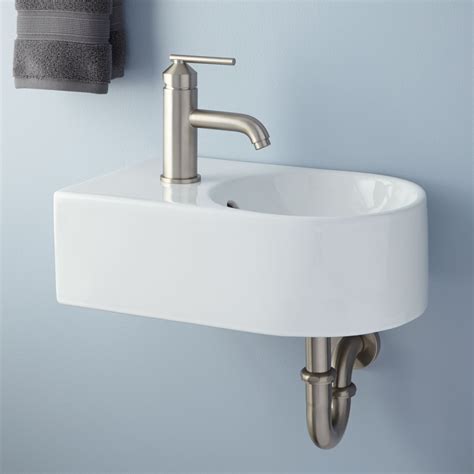 This is the most handsome wall i've written about wall mount faucets from strom before. Small Wall Mount Sink - HomesFeed