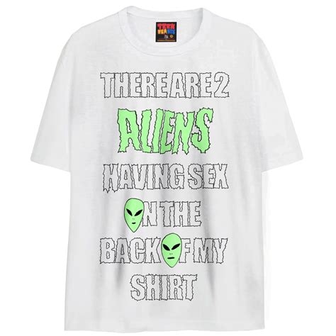 aliens having sex teen hearts graphic t shirt teen hearts clothing stay weird