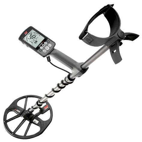 Minelab Equinox 800 Metal Detector With Pro Find 35 Carry Bag Finds