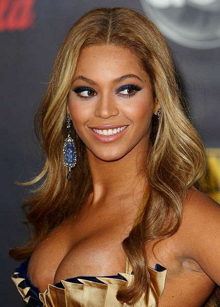 Naked Beyoncé Knowles Added 07192016 By Bot