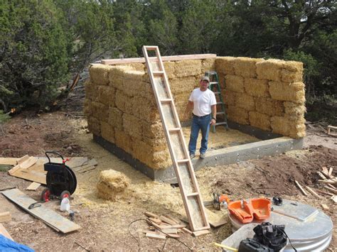 Our straw bale house plans have been used to build houses all over the united states. Straw Bale Construction Load bearing vs Post and Beam