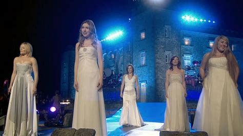 Celtic Woman A New Journey Live At Slane Castle Apple Tv Uk