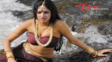 Kannada Girl Hari Priya S Hot Photo Shoot Youtube