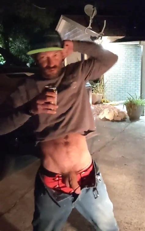 Watersports Gay Redneck With No Shame Pissing Thisvid