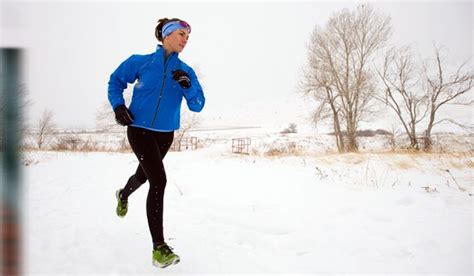 The Benefits Of Running In Cold Weather — Plus How To Do So Safely