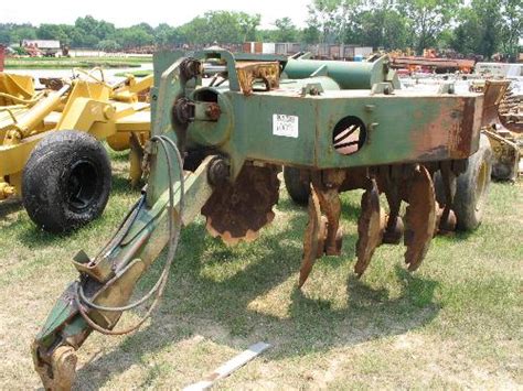 Savannah 6 Disc Bedding Plow