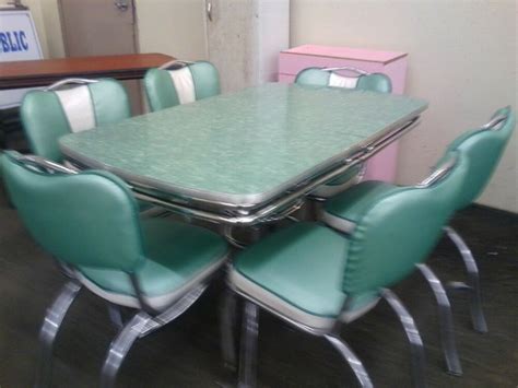 Bright green kitchen chairs around a white table. chrome vintage 1950's formica kitchen table and chairs | eBay