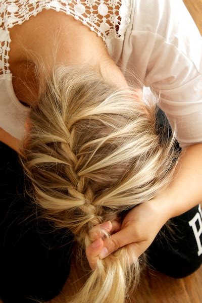 The result is a braided updo that you can pretty much wear everywhere. 21 Quick & Easy DIY Hairstyles Tutorials For Medium & Long ...