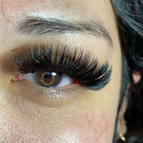 Pin On Lash Extensions