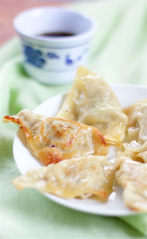 This Recipe For Authentic Korean Pork Dumplings Mandu Makes Enough
