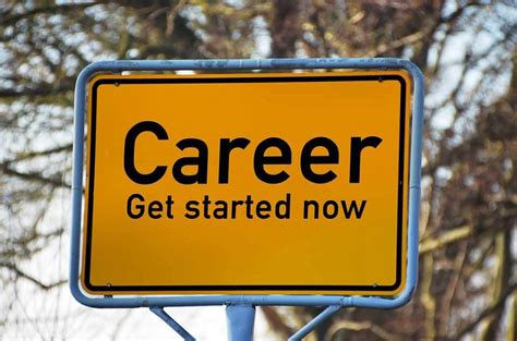 How To Choose A Career Path Valuable Educba