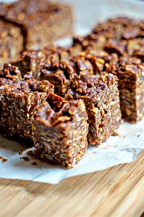(i halved the recipe and regret it so much.) 1 3/4 cups (335 grams) packed light brown sugar 2 large eggs, at room temperature 1/2 teaspoon vanilla extract No Bake Chocolate Peanut Butter Crunch Bars ...