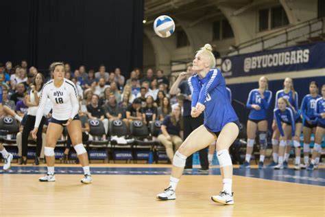 No Byu Women S Volleyball Goes At Shocker Classic The Daily