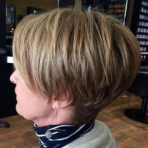 25 Cool Short Bob Haircuts For Women Over 60 In 2021 2022