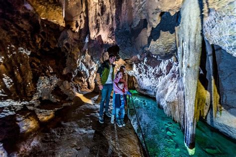 2023 Jenolan Caves Imperial Diamond Cave Tour