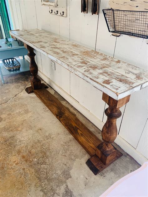 Rustic Farmhouse Entryway Table With Shelve And Turned Legs Provincial