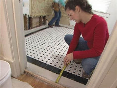 How To Install A Mosaic Tile Floor How Tos Diy