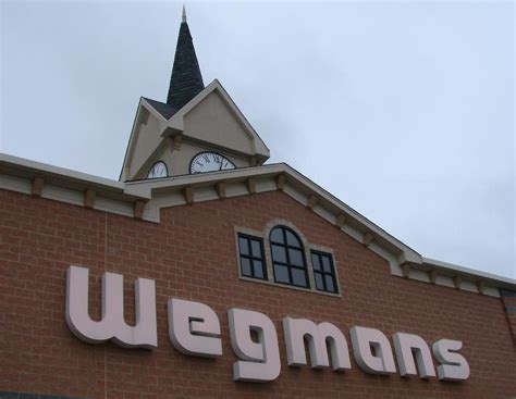 Eating natural food is great for your health. Wegmans Market Cafe and Seafood Bar | Wegmans, Restaurant ...