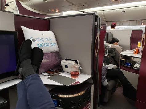 Qatar Airways Business Class Review Q Suite Travelbinger Com