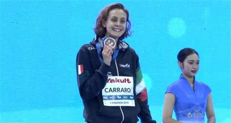 Find the perfect martina carraro stock photos and editorial news pictures from getty images. Nuoto, Martina Carraro bronzo mondiale nei 50 rana a suon ...