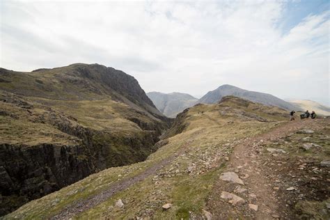 Walk Up Scafell Pike Via The Corridor Route From Wasdale Head Mud And Routes