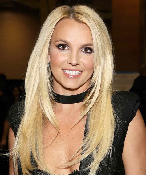 Britney Spears Shows Off Toned Abs And Legs In Flexible Workout Photo Instyle