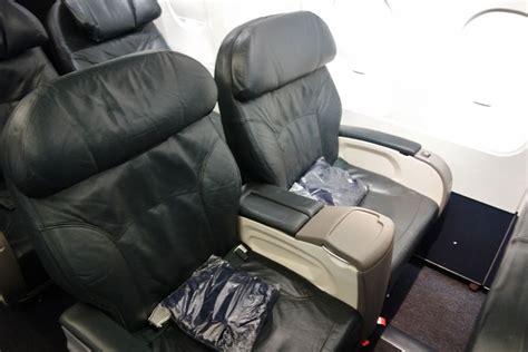 United Airlines Fleet Airbus A320 200 Business Classdomestic First