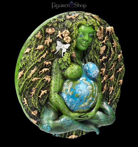 Wandrelief Tausendjährige Gaia Mutter Erde Figuren Shopde