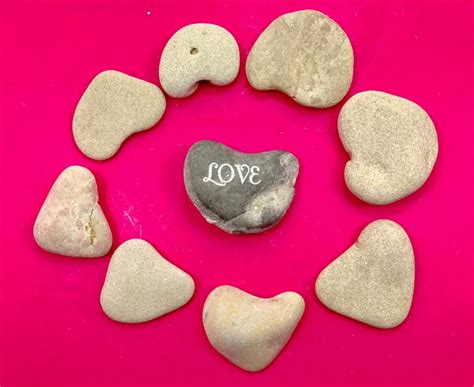 Lot Of 9 Natural Heart Shaped Beach Stones Sea Rock Romantic Etsy