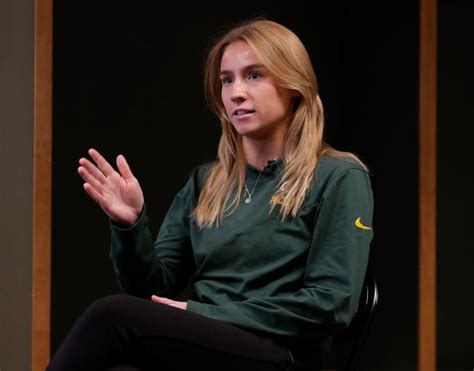 Meet Erin Roberge The First Female Full Time Athletic Trainer In Green Bay Packers History