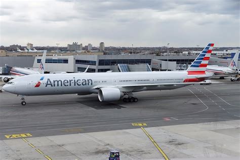 Boeing 777 300er Of American Airlines At Dallas Forth Worth