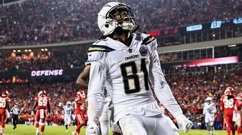 For this reason, i wanted to get this page up explaining how to bet on the nfl from here in canada. Re-Watch Pair of the Best Bolts Wins Named to NFL Network ...