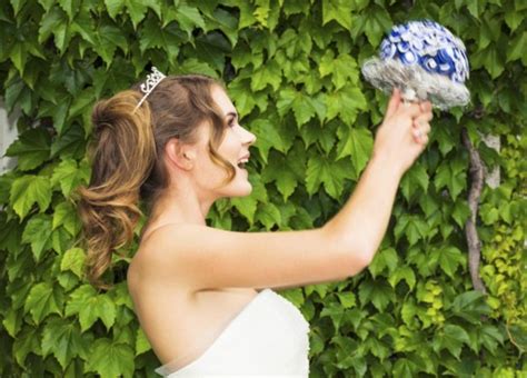 why do brides throw the bouquet at weddings flowers tradition explained metro news