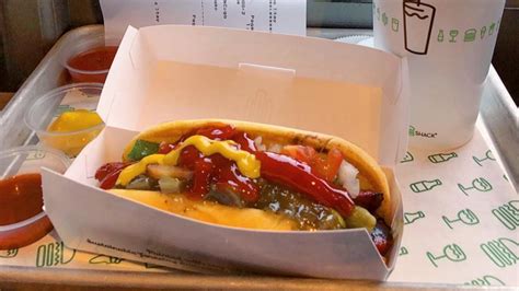 This Is The Best Fast Food Hot Dog