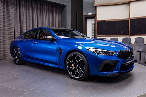 The 2022 bmw 8 series coupe doesn't make you choose between luxury and performance. BMW M8 Competition Coupé Sonic Speed Blue : ultrasonique
