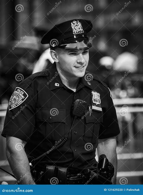 Police Officers On The Streets Of Manhattan Editorial Image Image Of