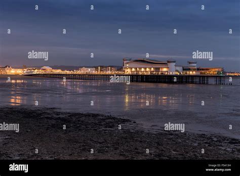 Weston Super Mare Pier Hi Res Stock Photography And Images Alamy