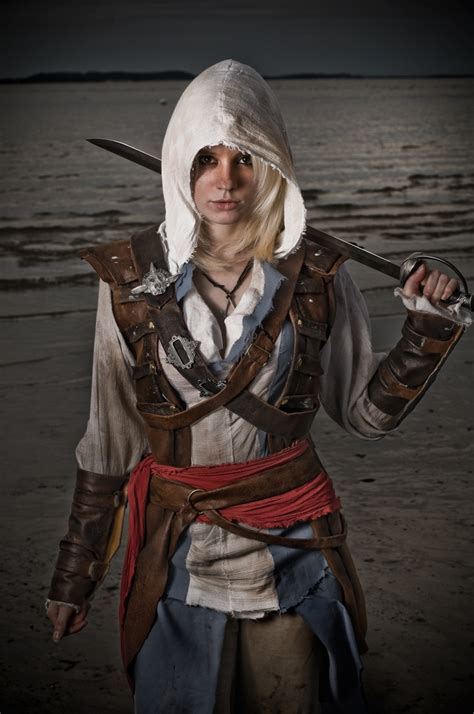 Amazing Assassins Creed Black Flag Female Edward Kenway Cosplay