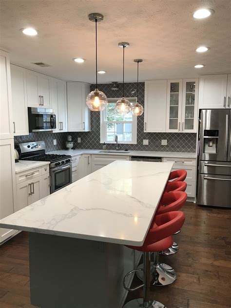 For those of you who have a small kitchen and want to add a new fresh look, a. My new kitchen: Shaker white cabinets, Calacatta Quartz ...