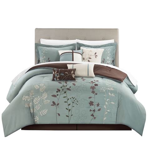 Chic Home Design Bliss Garden 8 Piece Sage King Comforter Set In The
