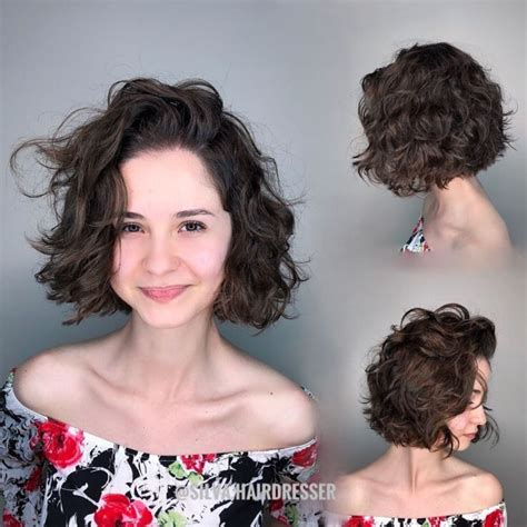 65 Different Versions Of Curly Bob Hairstyle In 2020 Curly Hair