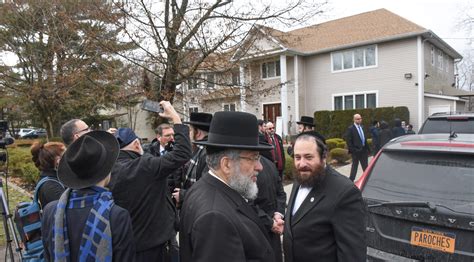 The Hasidic Jews Of Monsey Must Ignore The Outsiders Who Want Us To Take Up Arms And Politicize