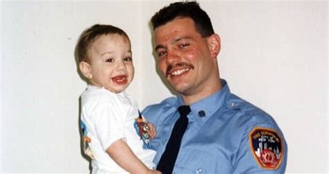 The Story Of Scott Davidson Pete Davidsons Dad Who Died On 911