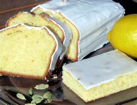 Dadurch wird der teig erfrischend süß und unglaublich lecker. Genialer FANTA-Kuchen mit Quark-Füllung: Wer ihn nicht ...