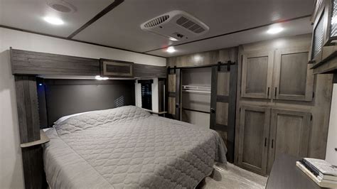 We did not find results for: Two Bedroom 5th Wheel With Loft - Byerly RV